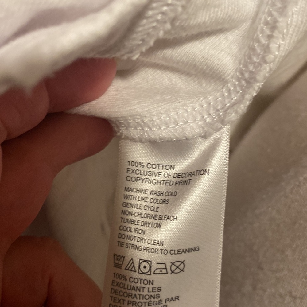 Tommy Bahama Full Zip - Picture 11 of 12
